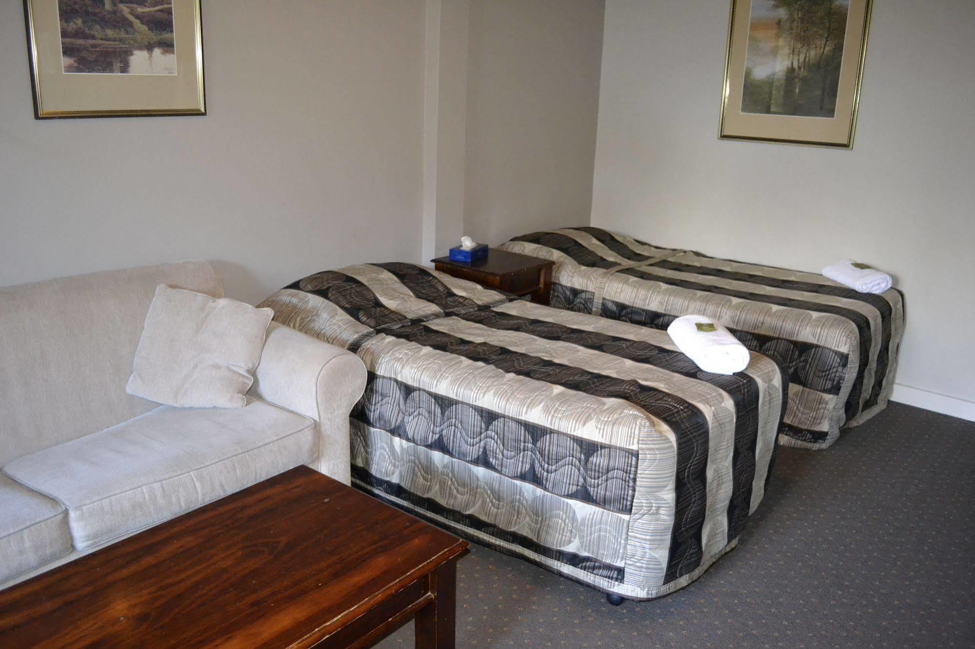 Dorset Gardens Hotel Croydon Eksteriør billede